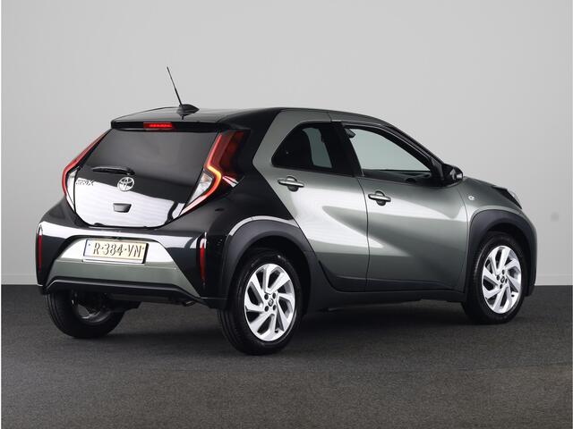 Toyota AYGO X 1.0 VVT-i S-CVT first Limited | Stoelverwarming | Parkeercamera | Apple Carplay / Android Auto |