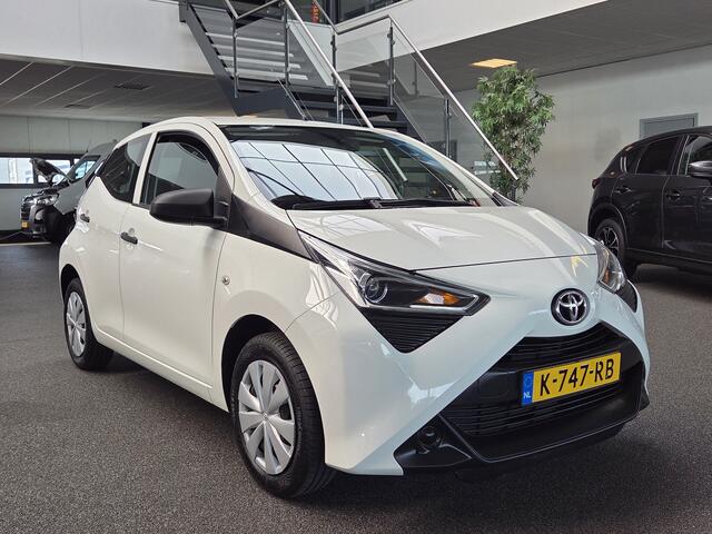 Toyota AYGO 1.0 VVT-i x-fun