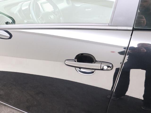 Toyota AYGO 1.0 VVT-i x-play | Dealer onderhouden | Airco | Camera | Bluetooth