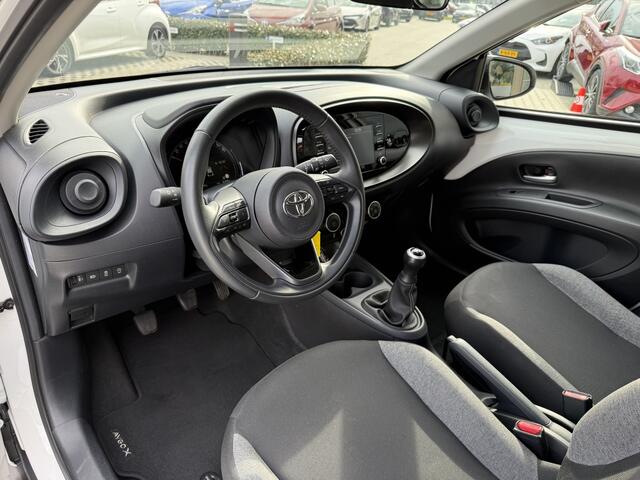 Toyota AYGO X 1.0 VVT-i MT Play | Camera | Carplay | Ad.Cruise