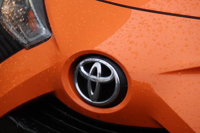 Toyota AYGO 1.0 VVT-i x-cite, Camera, Airco