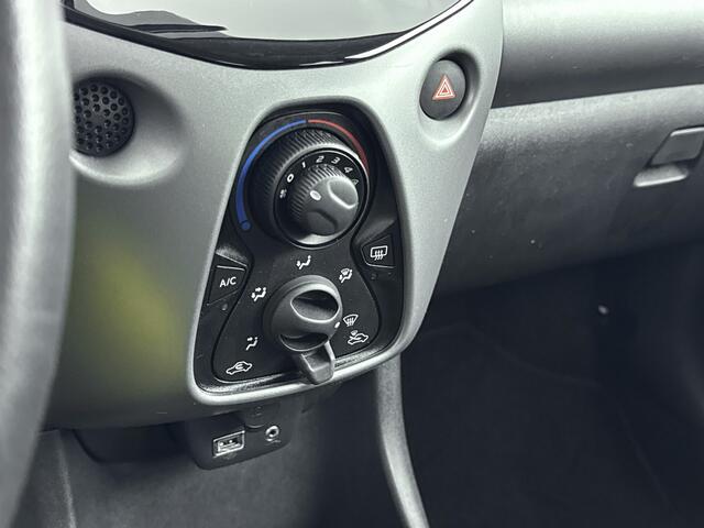 Toyota AYGO 1.0 VVT-i x-play | NL dealeronderhouden |