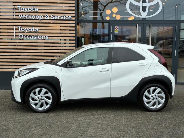 Toyota AYGO X 1.0 VVT-i S-CVT first | Rijklaar | Automaat | Camera achter | LM Velgen