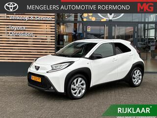 toyota-aygo-x-1.0-vvt-i-s-cvt-first