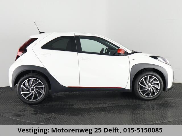 Toyota AYGO X 1.0 VVT-i Play 1e EIG SPECIAL EDITION GARANTIE 10-2034. CARPLAY NAVIGATIE. ADAPTIEVE CRUISE.