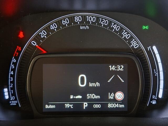 Toyota AYGO X 1.0 VVT-i S-CVT Envy Automaat