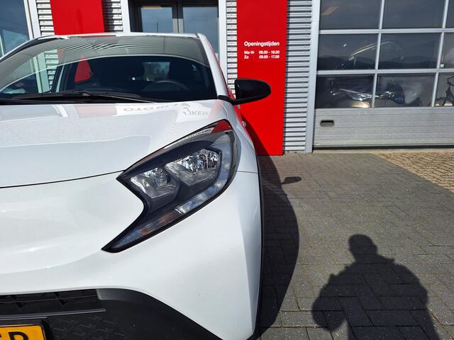 Toyota AYGO X 1.0 VVT-i MT Play