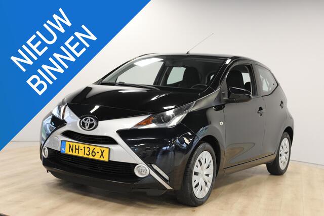 Toyota AYGO 1.0 VVT-i x-play | Cruise | Camera | Airco