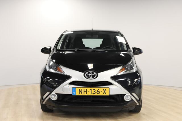 Toyota AYGO 1.0 VVT-i x-play | Cruise | Camera | Airco