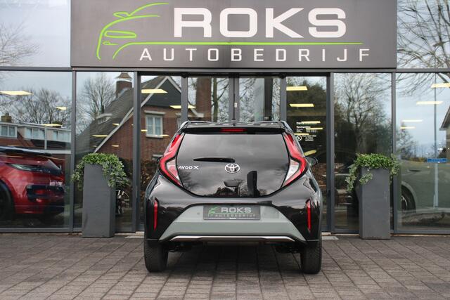 Toyota AYGO X 1.0 VVT-i S-CVT Envy Two-tone