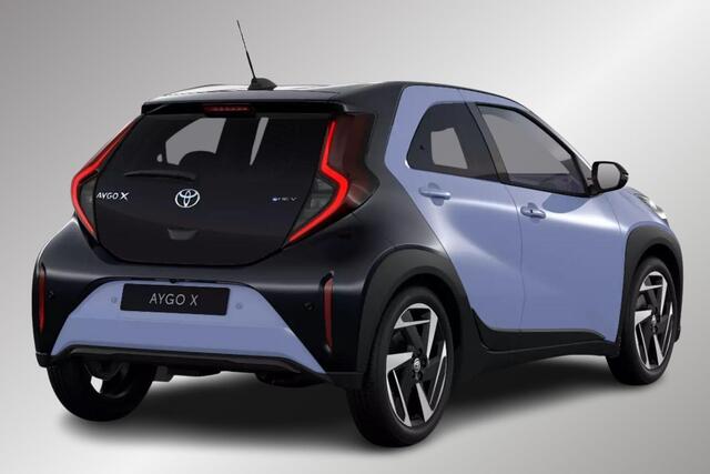 Toyota AYGO X Hybrid 115 envy, Smart Entry, Stoelverwarming, Camera, Sensoren!