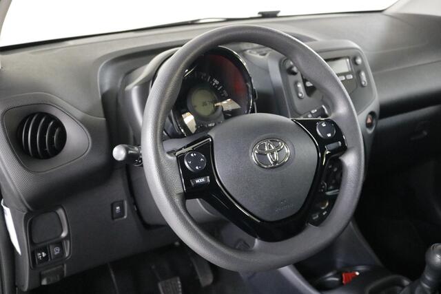 Toyota AYGO 1.0 VVT-i x-fun Airco | NAP | Elek. ramen | Bluetooth.