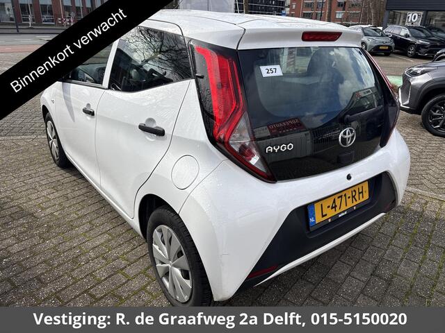 Toyota AYGO 1.0 VVT-i X-Fun | Airco | Elektrische ramen | Bluetooth | Radio/USB |