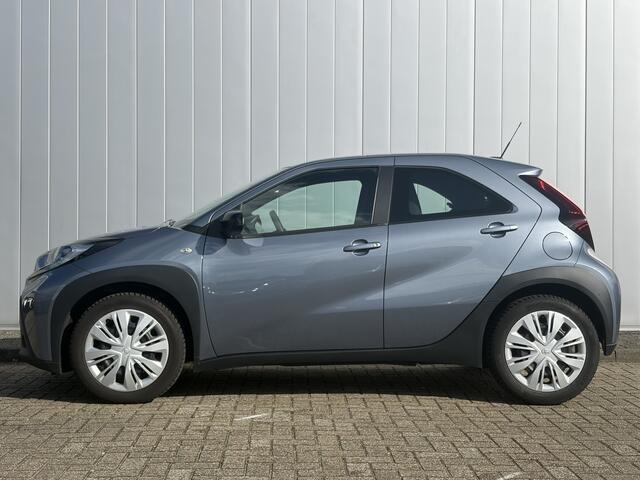 Toyota AYGO X 1.0 VVT-i MT Play NL Auto Dealer Onderhouden Groot Scherm Carplay Adapt Cruise
