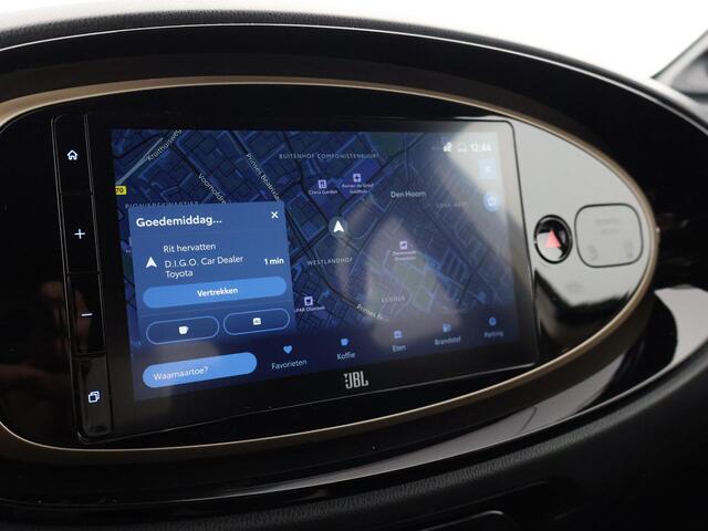 Toyota AYGO X 1.0 VVT-i MT Envy | JBL audio | Camera | Navigatie |