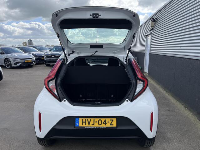 Toyota AYGO X 1.0 VVT-i S-CVT Play Automaat, Achteruitrij camera, navigatie Apple CarPlay/Android Auto, adaptieve cruise control, Start/Stop systeem