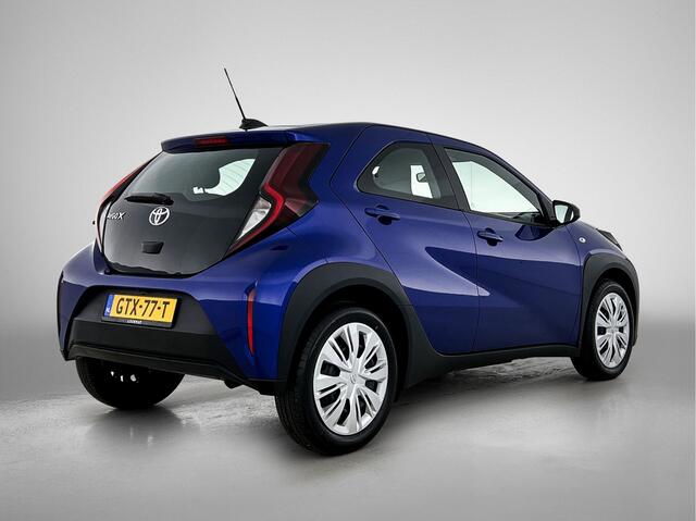 Toyota AYGO X 1.0 VVT-i MT Play