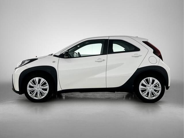 Toyota AYGO X 1.0 VVT-i MT Play