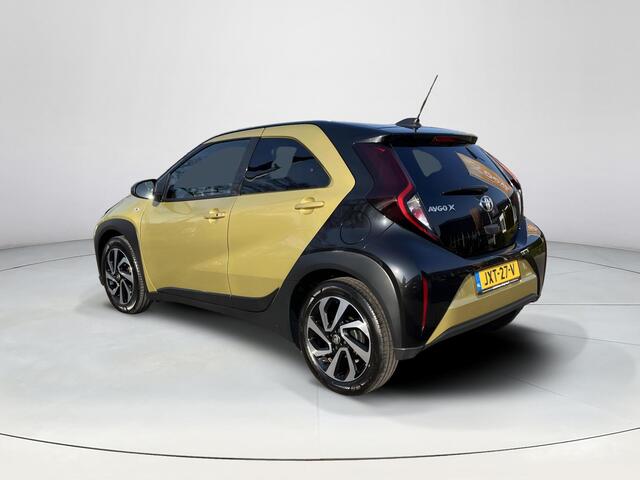 Toyota AYGO X 1.0 VVT-i MT Pulse | Keyless entry | Navigatie | Licht metalen velgen | Automatische airco | Draadloze telefoonlader |