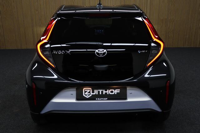 Toyota AYGO X Hybrid 115 pulse Easy Pack | Nieuw uit voorraad leverbaar! | Adaptive-cruise | Camera | Clima | Maps Navigatie | Parkeersensoren | Apple Carplay & Android Auto | Keyless | Stoelverwarming