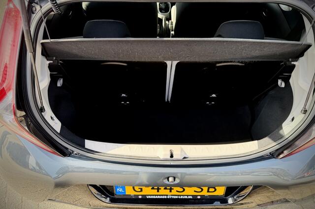 Toyota AYGO 1.0 VVT-i x-play | CAMERA | CARPLAY + ANDROID | AIRCO