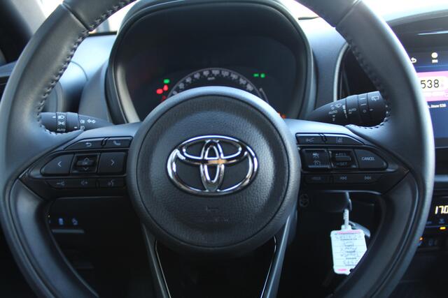 Toyota AYGO X 1.0 VVT-i MT x-First | Rijklaar | Stoelverw. | Clima | LED | Adap. cruise | Apple/Android | Camera