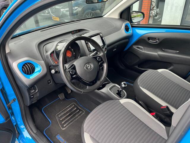Toyota AYGO 1.0 VVT-i x-joy Apple Carplay/Android Auto km stand 10.000 Nap 1e eigen