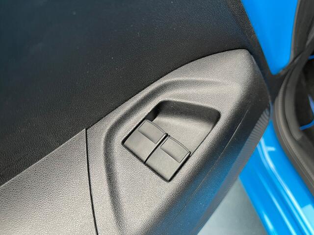 Toyota AYGO 1.0 VVT-i x-joy Apple Carplay/Android Auto km stand 10.000 Nap 1e eigen