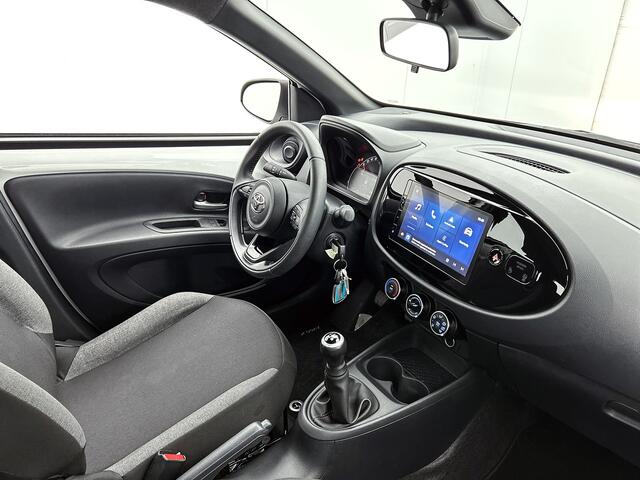 Toyota AYGO X 1.0 VVT-i MT Play