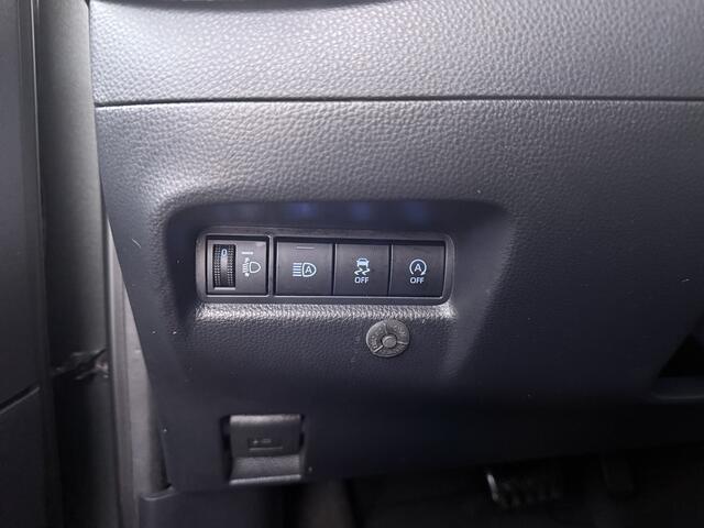 Toyota AYGO X 1.0 VVT-i S-CVT first