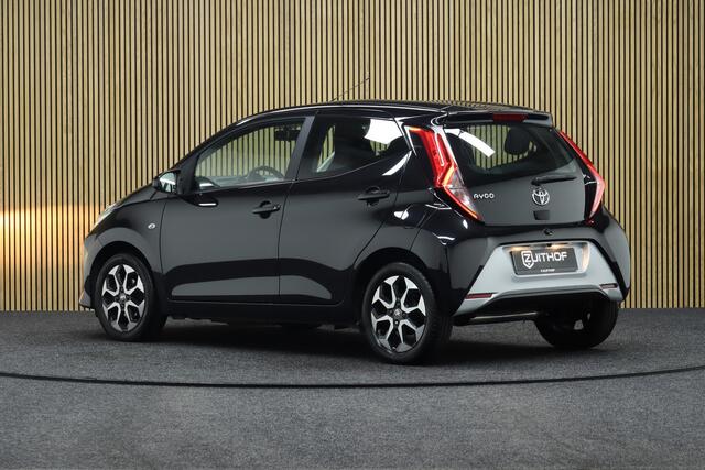 Toyota AYGO 1.0 VVT-i x-cite | Camera | Maps Navigatie | Apple Carplay & Android Auto | Stoelverwarming