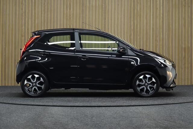 Toyota AYGO 1.0 VVT-i x-cite | Camera | Maps Navigatie | Apple Carplay & Android Auto | Stoelverwarming