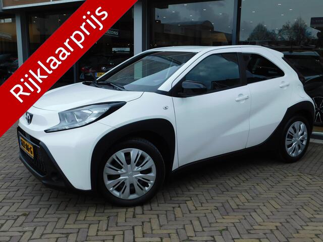 Toyota AYGO X 1.0 VVT-i MT Play