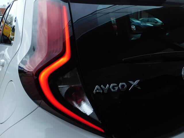 Toyota AYGO X 1.0 VVT-i MT Play