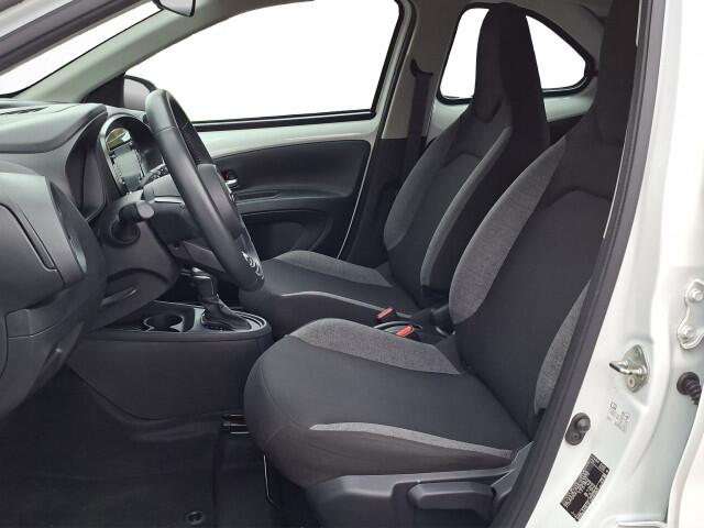 Toyota AYGO X 1.0 VVT-i S-CVT Play Automaat | ¤ 14.439,- ex BTW