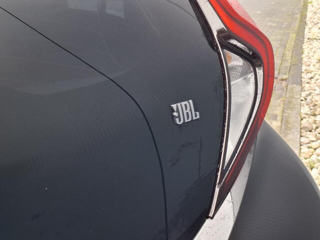 Toyota AYGO X 1.0 VVT-i S-CVT JBL