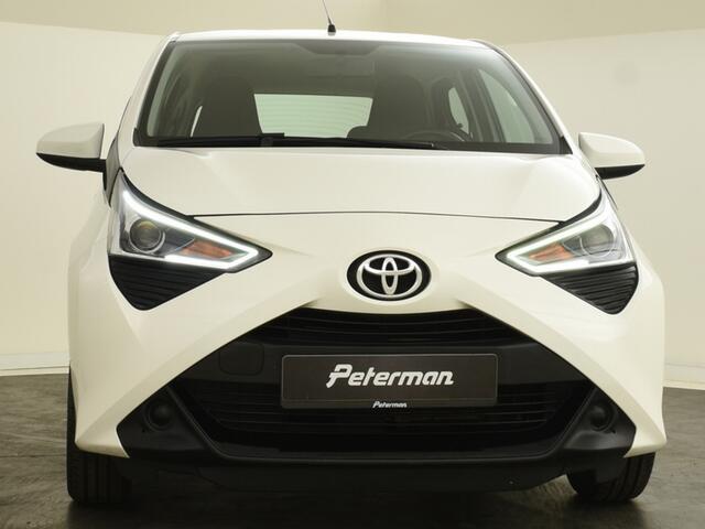 Toyota AYGO 1.0 VVT-i x-play | Carplay | Camera |