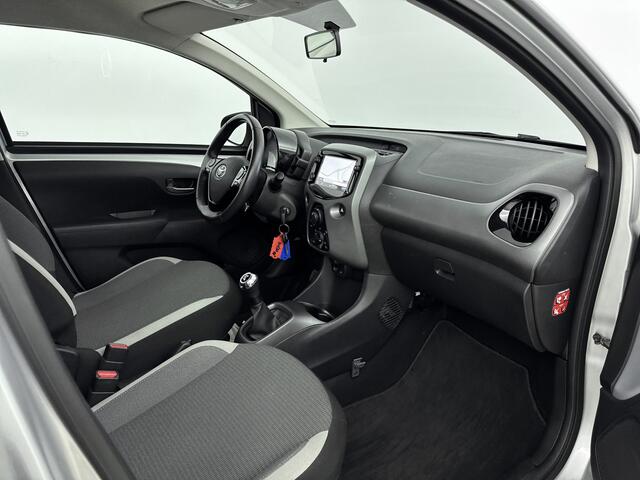 Toyota AYGO 1.0 VVT-i X-Nav | Navigatie | Parkeercamera |