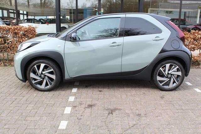 Toyota AYGO X 1.0 VVT-i MT Envy | Rijklaar | DAB | Camera | Apple/ Android | Navi | PDC | LED | Clima | Adap.cruise
