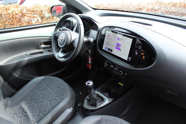 Toyota AYGO X 1.0 VVT-i MT Envy | Rijklaar | DAB | Camera | Apple/ Android | Navi | PDC | LED | Clima | Adap.cruise