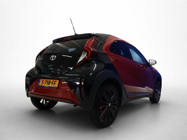 Toyota AYGO X 1.0 VVT-i S-CVT Premium | Automaat | CarPlay/Android Auto | Camera | LM Velgen |