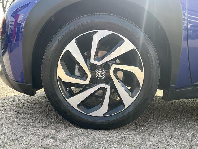 Toyota AYGO X 1.0 VVT-i MT Pulse | Navigatie | Parkeersensoren | Keyless entry | Stoelverwarming |