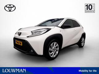 toyota-aygo-x-1.0-vvt-i-s-cvt-first