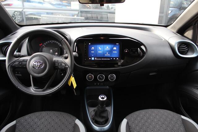 Toyota AYGO X 1.0 VVT-i MT Play