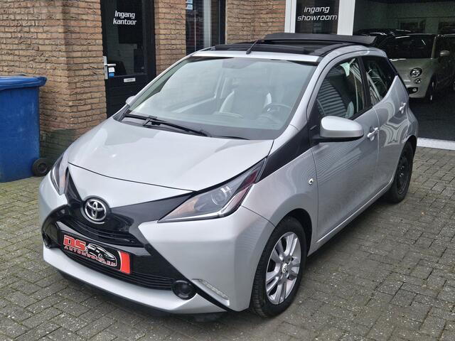 Toyota AYGO 1.0 VVT-i x-play CABRIOLET *** AIRCO-ELECTR.RAMEN-CV-SP.WIELEN ,etc,etc.***