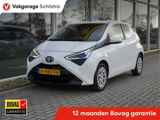 toyota-aygo-1.0-vvt-i-x-play-automa