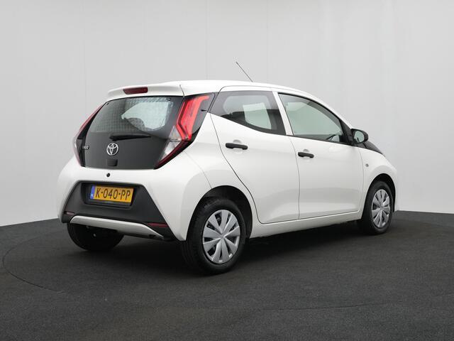 Toyota AYGO 1.0 VVT-i x-fun | Airconditioning | Cruise Control |