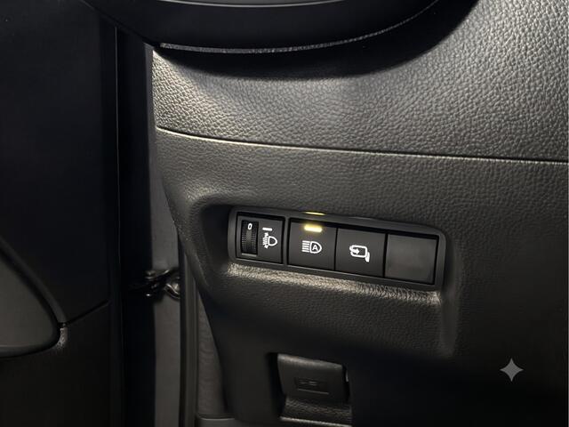Toyota AYGO X Hybrid 115 play | Comfort Pack & Active Pack | Achteruitrijcamera | Apple Carplay/Android Auto | Voorstoelen verwarmd | Carkit | DAB | LED |