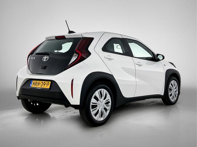 Toyota AYGO X 1.0 VVT-i MT Play