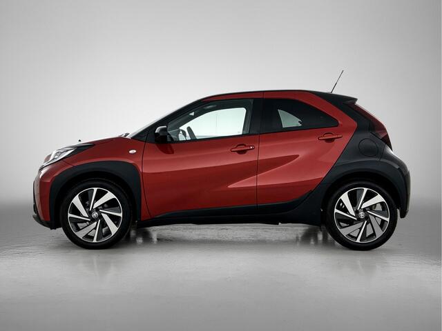 Toyota AYGO X 1.0 VVT-i S-CVT Envy